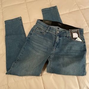 Curve Appeal Jeans